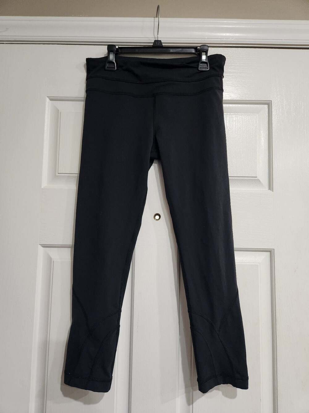 Lululemon Pace Rival Mid-Rise Cropped Leggings with Zipper Back Pocket